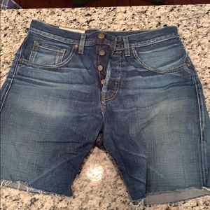 Size 30 Imogene and Willie cut off shorts